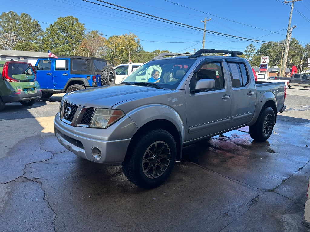 2005 Nissan Frontier LE