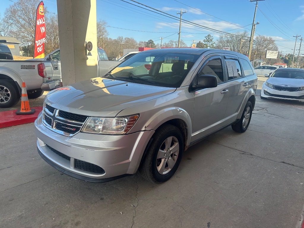 2013 Dodge Journey SE's photo