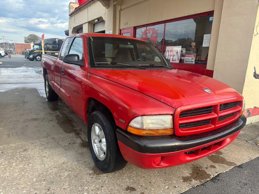 1998 Dodge Dakota Base's photo