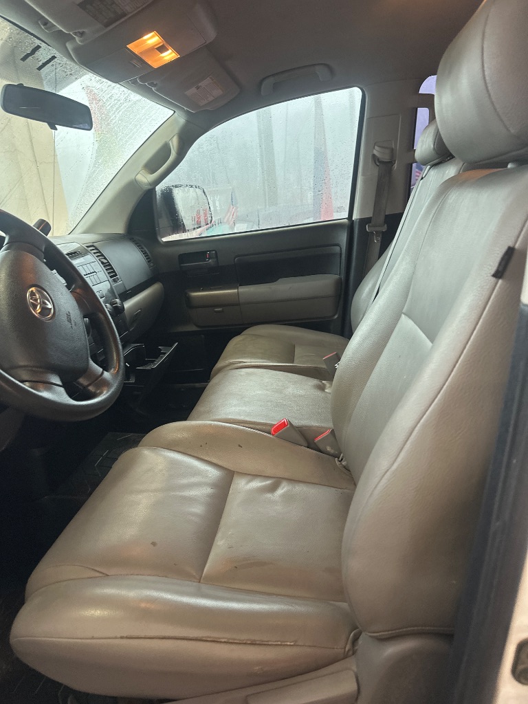 2012 Toyota Tundra Tundra Grade - Photo 6