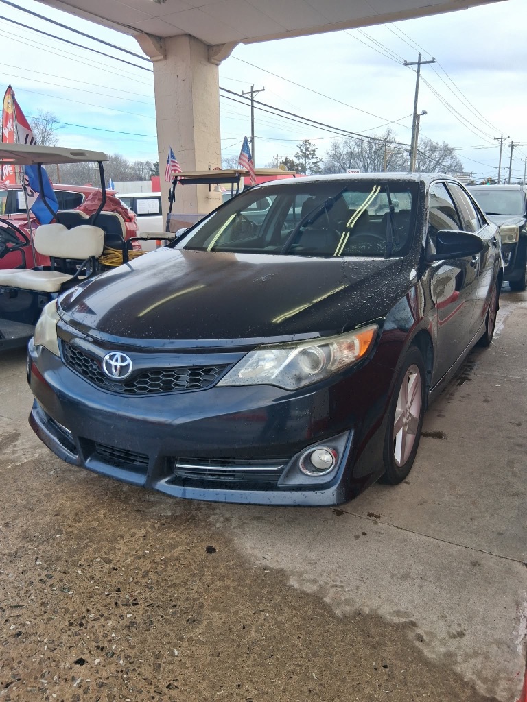2012 Toyota Camry SE