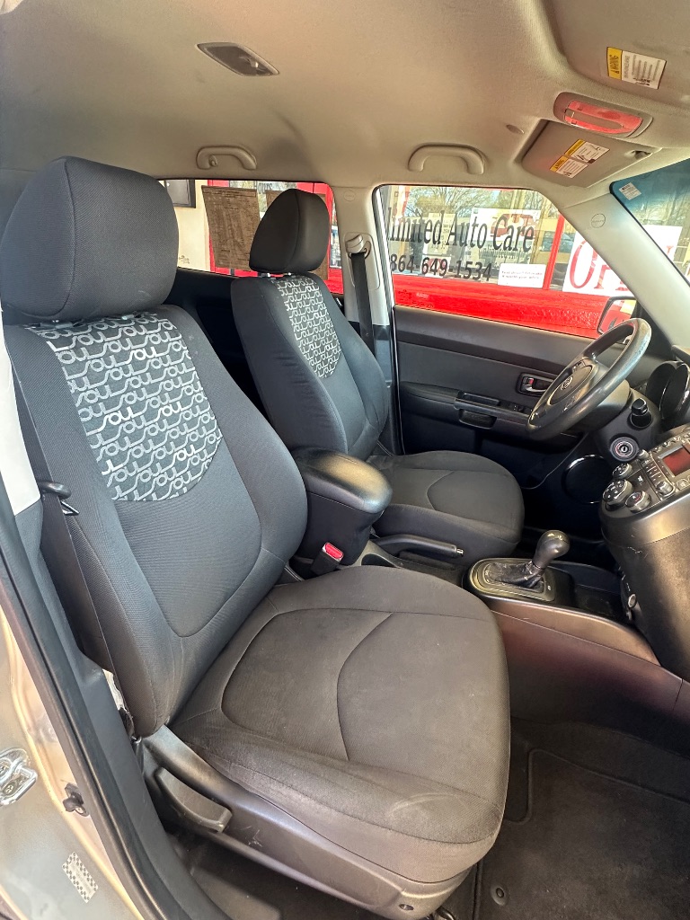 2011 Kia Soul Base - Photo 9