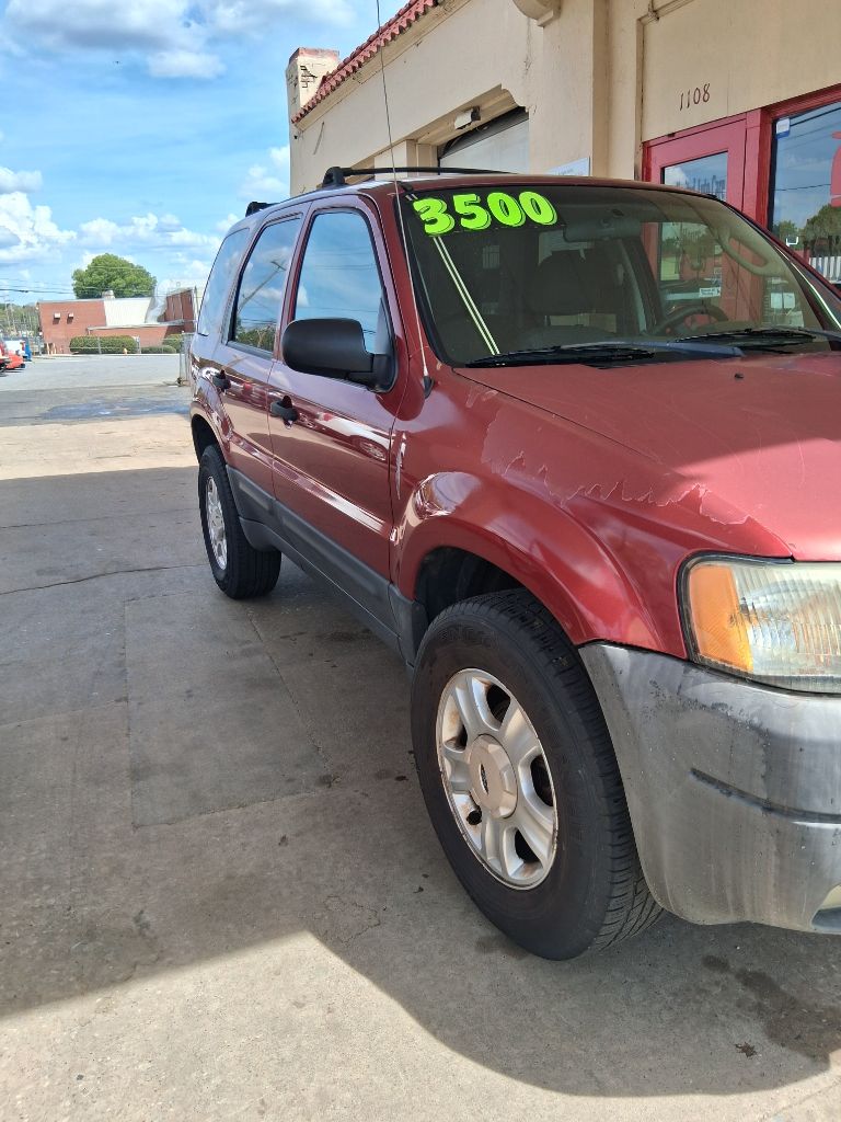 2003 Ford Escape's photo