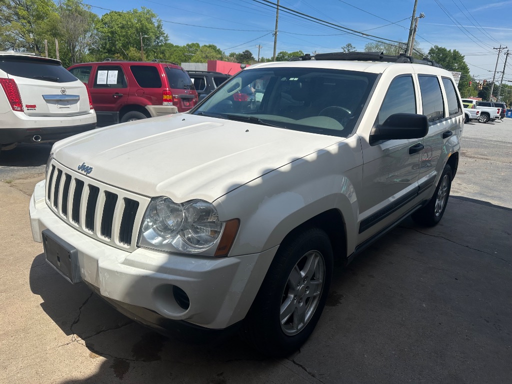 2005 Jeep Grand Cherokee Laredo