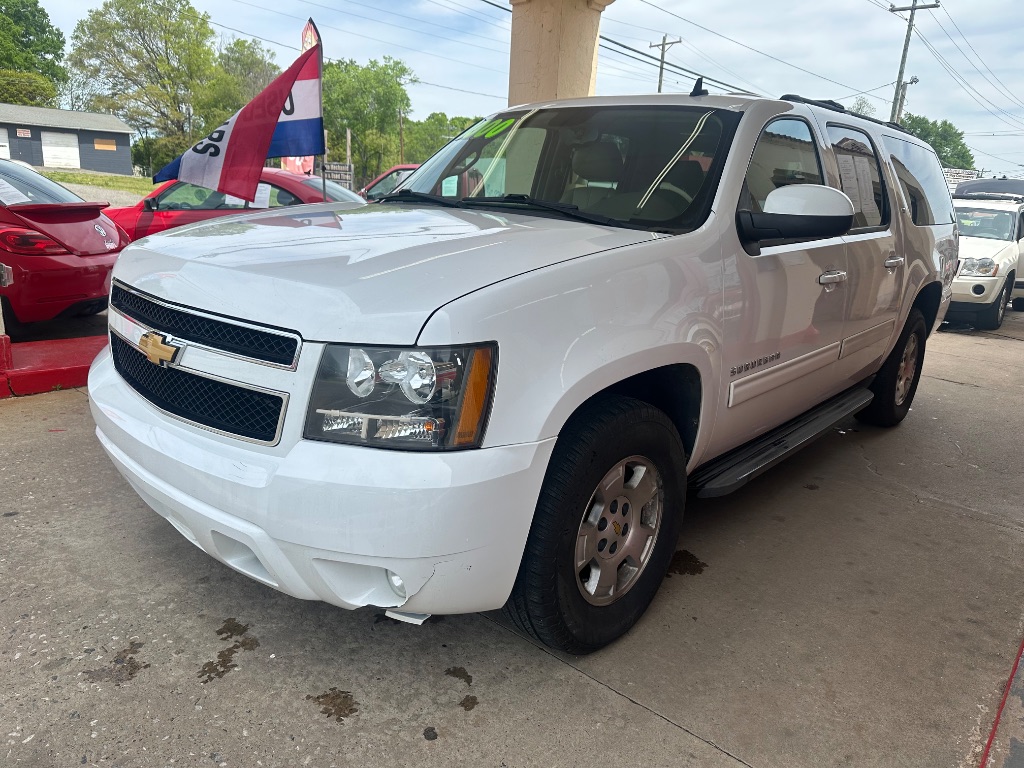 2013 Chevrolet Suburban LT