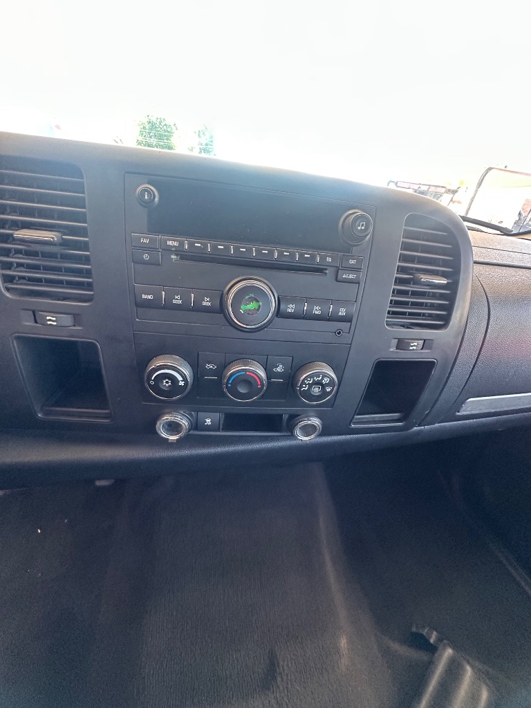 2008 Chevrolet Silverado 1500 1LT - Photo 12
