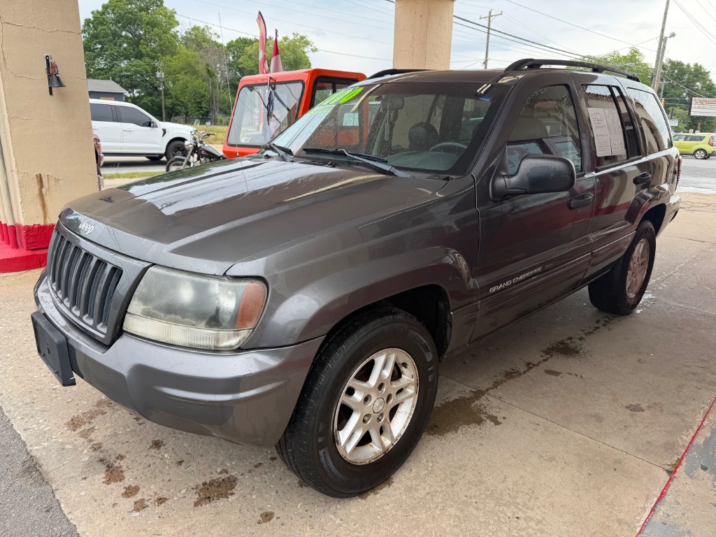 2004 Jeep Grand Cherokee Laredo's photo