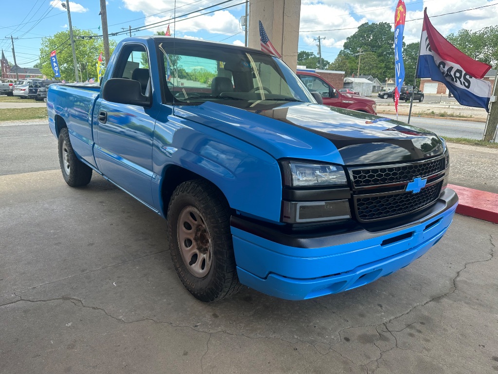2006 Chevrolet Silverado 1500 Work Truck Regular Cab SWB's photo