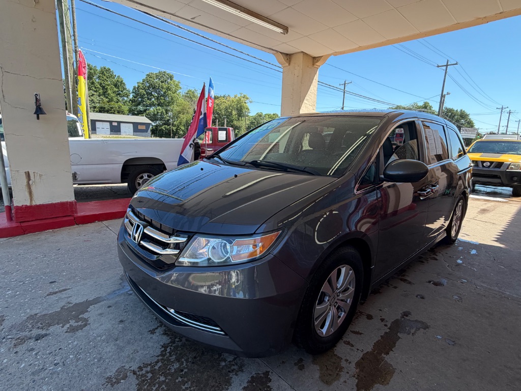 2015 Honda Odyssey EX's photo